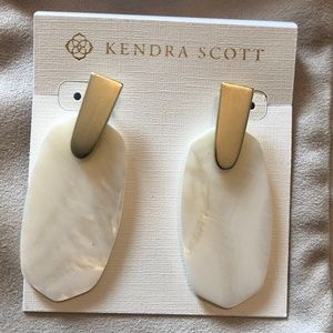 Kendra Scott	Aragon Earring